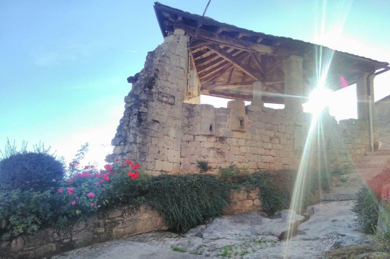 Maison D'Hotes "La Pierre Pointue" Saint-Leons ภายนอก รูปภาพ